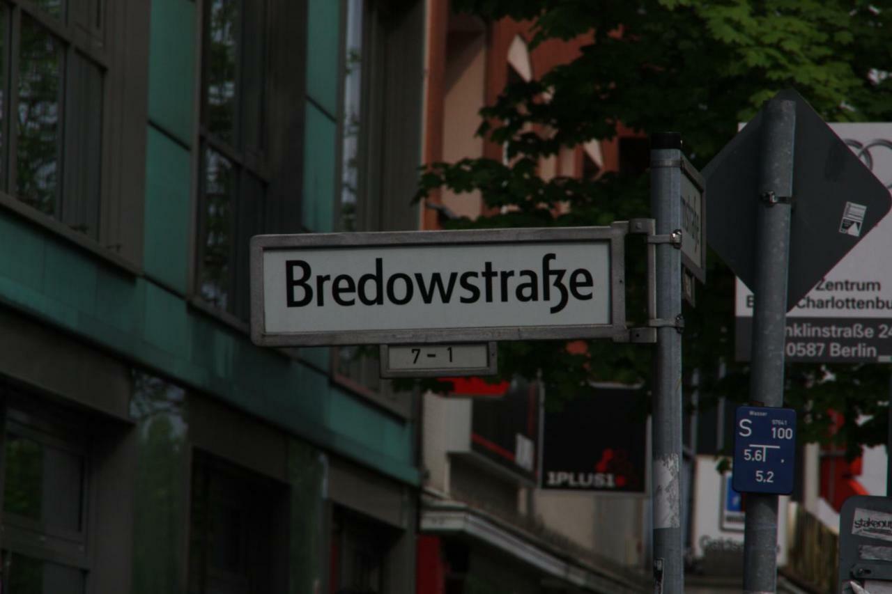 Zentral Gelegen - Stilvolles Appartment In Moabit Berlín Exterior foto